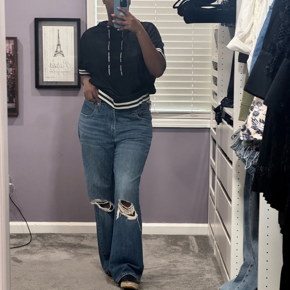Good American Black and White Jersey Style Top